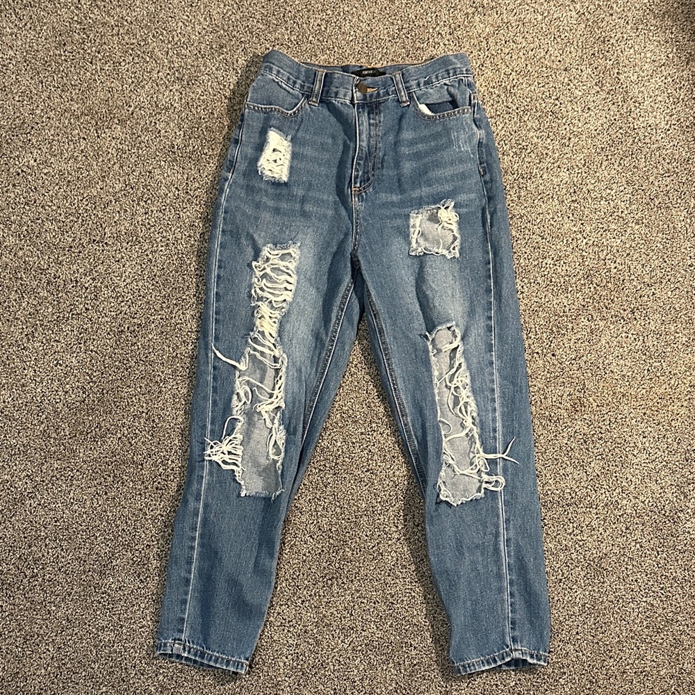 Forever 21 Light Blue Distressed Ankle Jeans